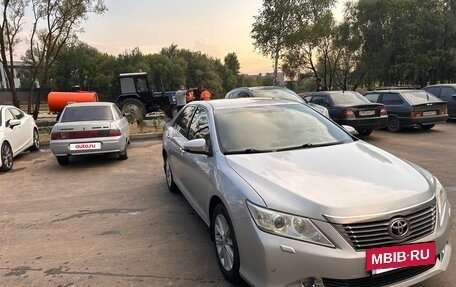 Toyota Camry, 2012 год, 1 750 000 рублей, 3 фотография