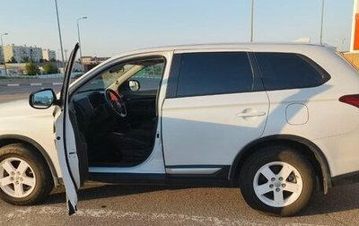 Mitsubishi Outlander III рестайлинг 3, 2019 год, 2 300 000 рублей, 1 фотография