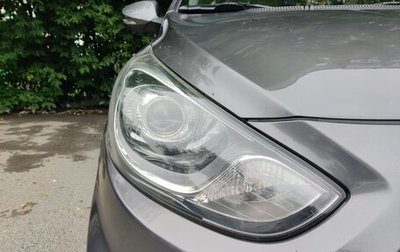Hyundai Solaris II рестайлинг, 2011 год, 900 000 рублей, 1 фотография