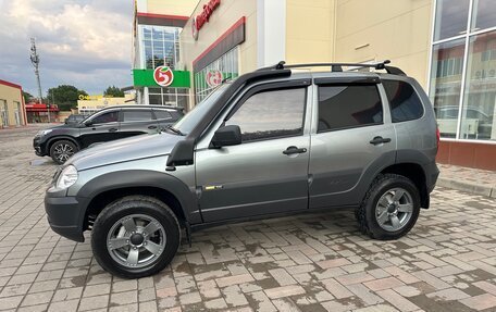 Chevrolet Niva I рестайлинг, 2015 год, 785 000 рублей, 7 фотография