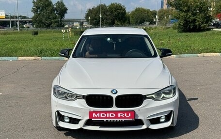 BMW 3 серия, 2017 год, 2 490 000 рублей, 8 фотография