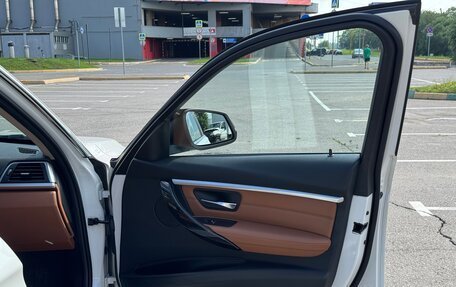 BMW 3 серия, 2017 год, 2 490 000 рублей, 32 фотография