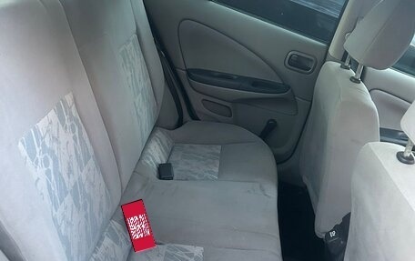 Nissan Almera, 2002 год, 350 000 рублей, 8 фотография