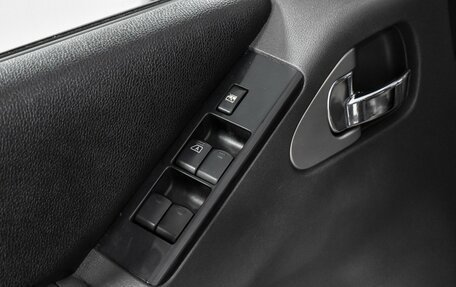 Nissan Pathfinder, 2012 год, 1 590 000 рублей, 10 фотография