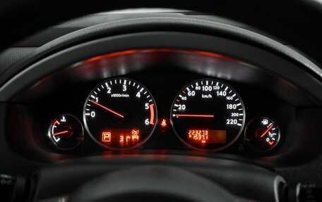 Nissan Pathfinder, 2012 год, 1 590 000 рублей, 21 фотография