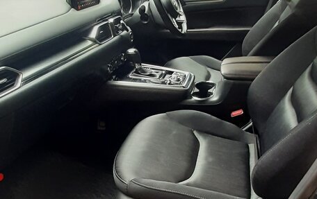Mazda CX-8, 2018 год, 2 600 000 рублей, 7 фотография