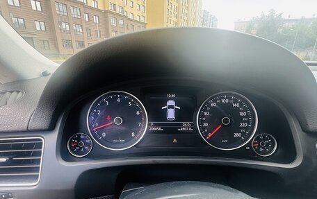 Volkswagen Touareg III, 2013 год, 1 950 000 рублей, 5 фотография