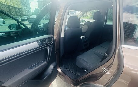 Volkswagen Touareg III, 2013 год, 1 950 000 рублей, 14 фотография
