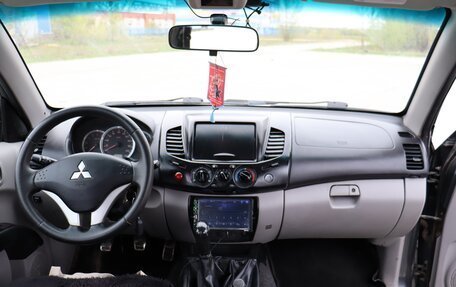Mitsubishi L200 IV рестайлинг, 2013 год, 1 150 000 рублей, 20 фотография