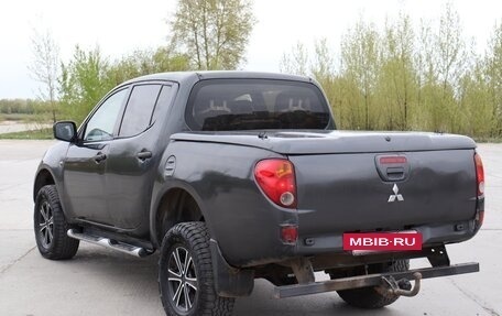 Mitsubishi L200 IV рестайлинг, 2013 год, 1 150 000 рублей, 7 фотография