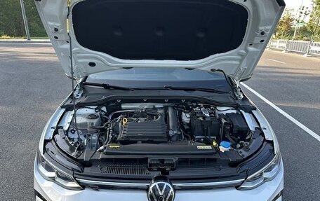 Volkswagen Golf VIII, 2021 год, 2 120 000 рублей, 11 фотография