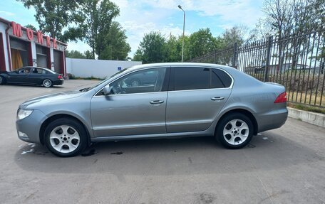 Skoda Superb III рестайлинг, 2010 год, 670 000 рублей, 2 фотография