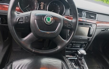 Skoda Superb III рестайлинг, 2010 год, 670 000 рублей, 7 фотография