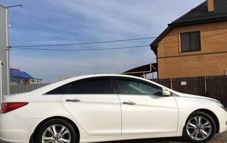 Hyundai Sonata VI, 2010 год, 1 050 000 рублей, 9 фотография
