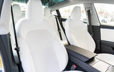 Tesla Model 3 I, 2024 год, 6 190 000 рублей, 12 фотография