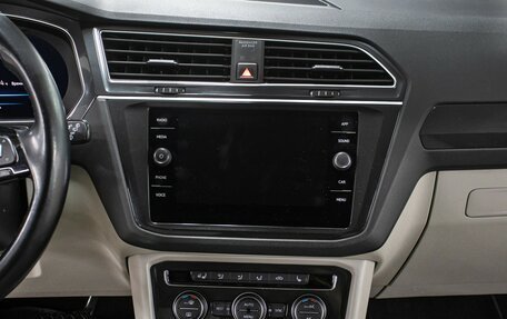 Volkswagen Tiguan II, 2017 год, 2 149 000 рублей, 15 фотография