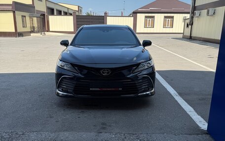 Toyota Camry, 2020 год, 3 500 000 рублей, 4 фотография