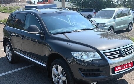 Volkswagen Touareg III, 2008 год, 1 050 000 рублей, 1 фотография