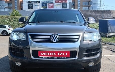 Volkswagen Touareg III, 2008 год, 1 050 000 рублей, 2 фотография
