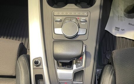 Audi A4, 2018 год, 1 870 000 рублей, 20 фотография