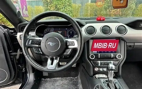Ford Mustang VI рестайлинг, 2021 год, 2 700 213 рублей, 8 фотография