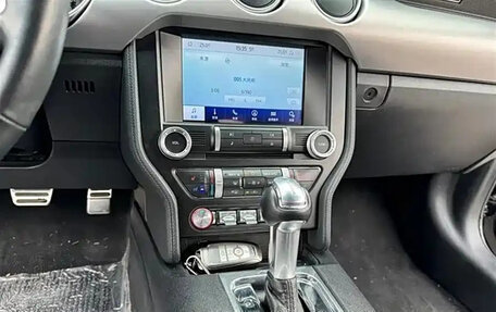 Ford Mustang VI рестайлинг, 2021 год, 2 700 213 рублей, 11 фотография