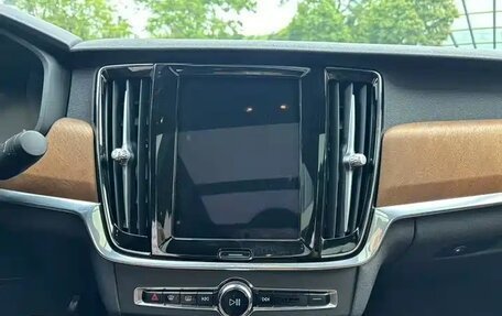 Volvo S90 II рестайлинг, 2022 год, 2 600 777 рублей, 8 фотография