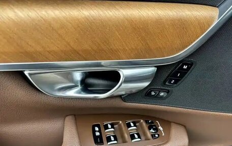 Volvo S90 II рестайлинг, 2022 год, 2 600 777 рублей, 15 фотография