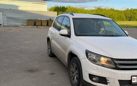 Volkswagen Tiguan I, 2012 год, 1 000 000 рублей, 2 фотография