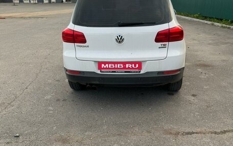 Volkswagen Tiguan I, 2012 год, 1 000 000 рублей, 4 фотография