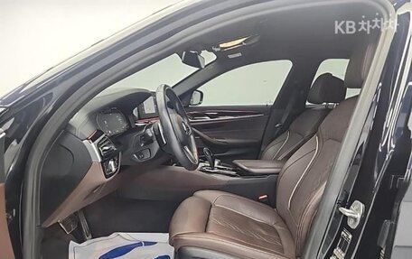 BMW 5 серия, 2022 год, 4 600 000 рублей, 13 фотография