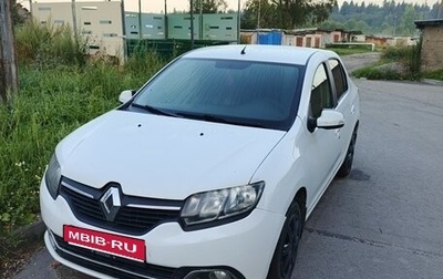 Renault Logan II, 2017 год, 650 000 рублей, 1 фотография