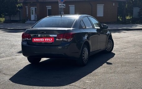 Chevrolet Cruze II, 2012 год, 735 000 рублей, 5 фотография