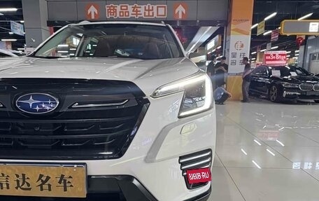 Subaru Forester, 2024 год, 4 000 000 рублей, 7 фотография