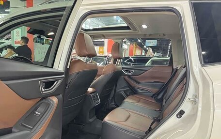 Subaru Forester, 2024 год, 4 000 000 рублей, 13 фотография