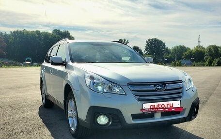 Subaru Outback IV рестайлинг, 2014 год, 2 350 000 рублей, 3 фотография