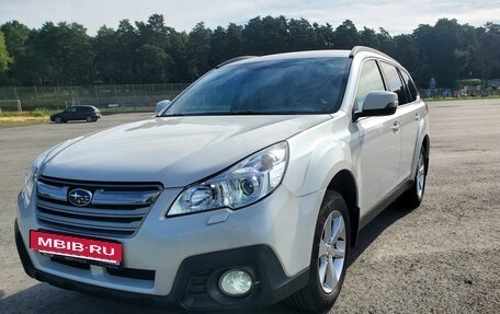 Subaru Outback IV рестайлинг, 2014 год, 2 350 000 рублей, 4 фотография