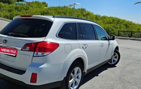 Subaru Outback IV рестайлинг, 2014 год, 2 350 000 рублей, 6 фотография