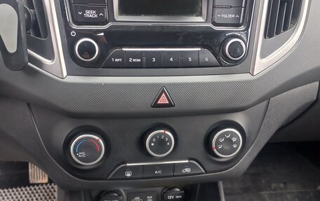 Hyundai Creta I рестайлинг, 2019 год, 1 640 000 рублей, 9 фотография
