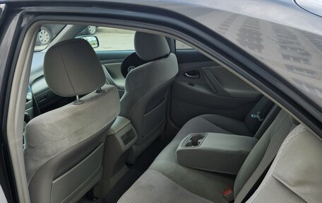 Toyota Camry, 2011 год, 1 550 000 рублей, 4 фотография