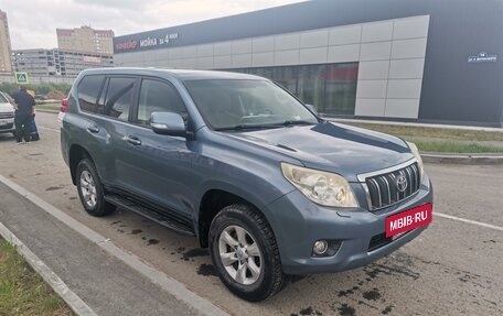 Toyota Land Cruiser Prado 150 рестайлинг 2, 2010 год, 2 450 000 рублей, 6 фотография