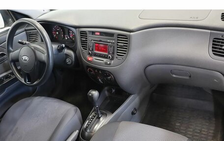 KIA Rio II, 2011 год, 636 000 рублей, 5 фотография