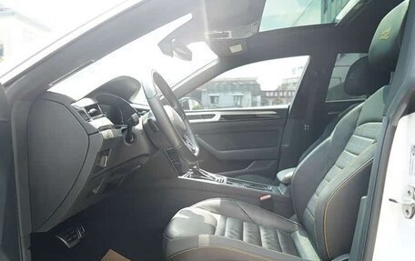 Volkswagen Passat CC, 2022 год, 2 330 000 рублей, 4 фотография