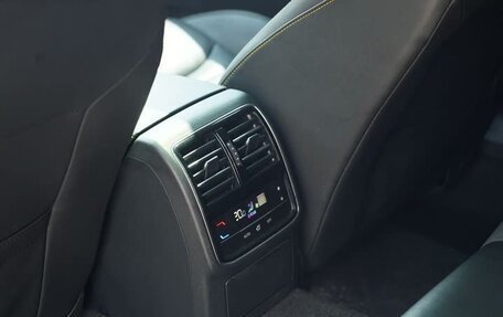 Volkswagen Passat CC, 2022 год, 2 330 000 рублей, 14 фотография