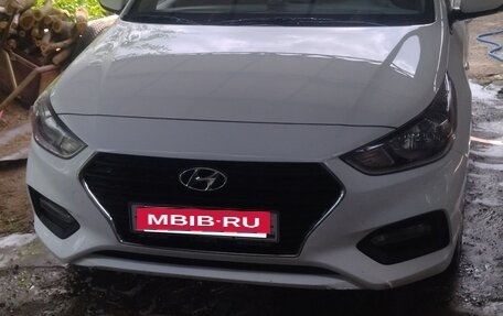 Hyundai Solaris II рестайлинг, 2018 год, 1 299 999 рублей, 2 фотография