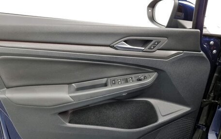 Volkswagen Golf GTI, 2022 год, 3 290 000 рублей, 10 фотография