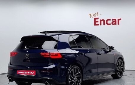 Volkswagen Golf GTI, 2022 год, 3 290 000 рублей, 2 фотография