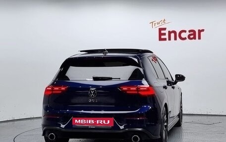 Volkswagen Golf GTI, 2022 год, 3 290 000 рублей, 3 фотография