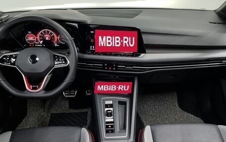 Volkswagen Golf GTI, 2022 год, 3 290 000 рублей, 6 фотография