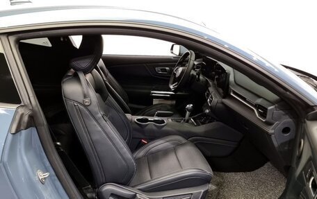 Ford Mustang, 2024 год, 4 220 000 рублей, 6 фотография